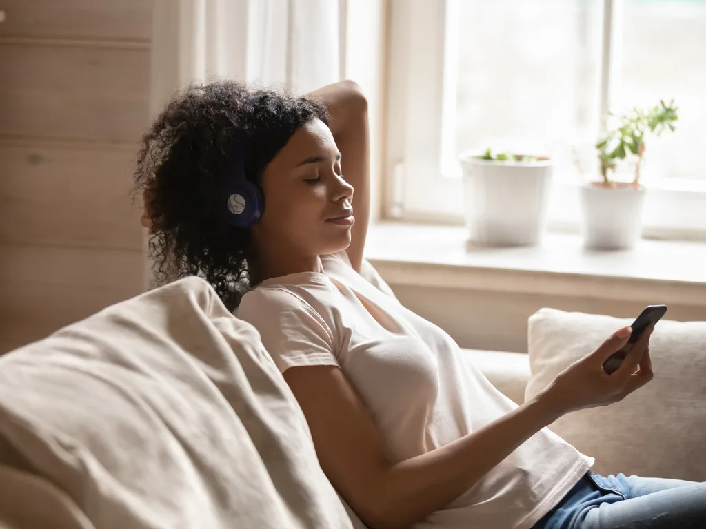 Learn How The Best Meditation Apps and Mindfulness Apps Can Make Your Day Less Stressful!