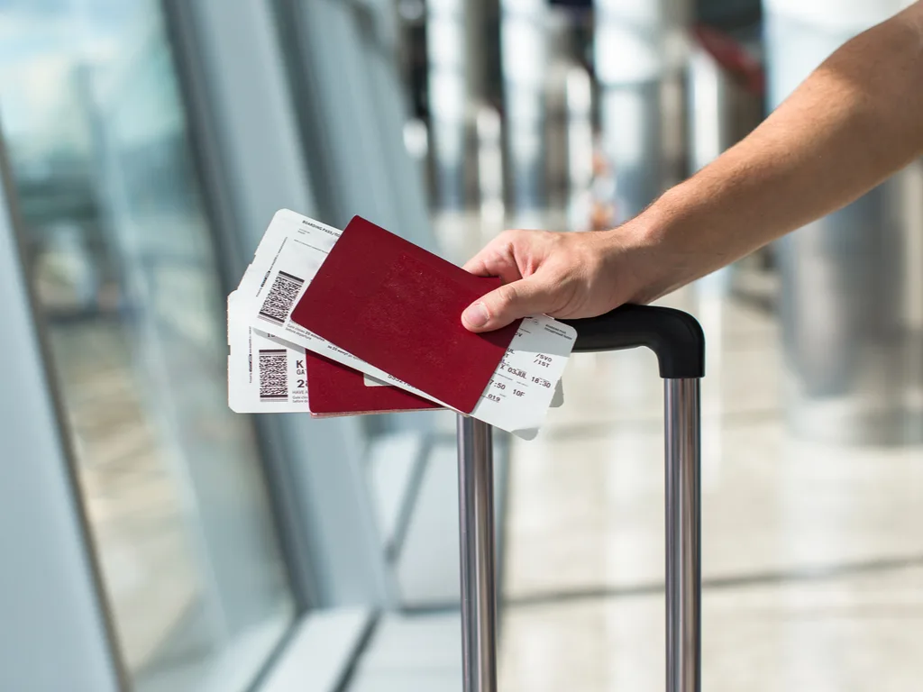 How to Find Last Minute Flight Deals